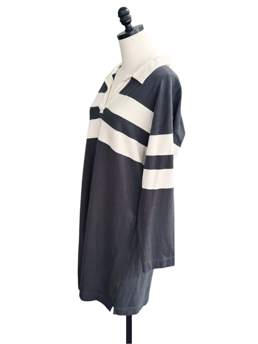 Faherty Rugby Jersey Polo Dress in Open Stripe - Grey | LARGE - Picture 3 of 9